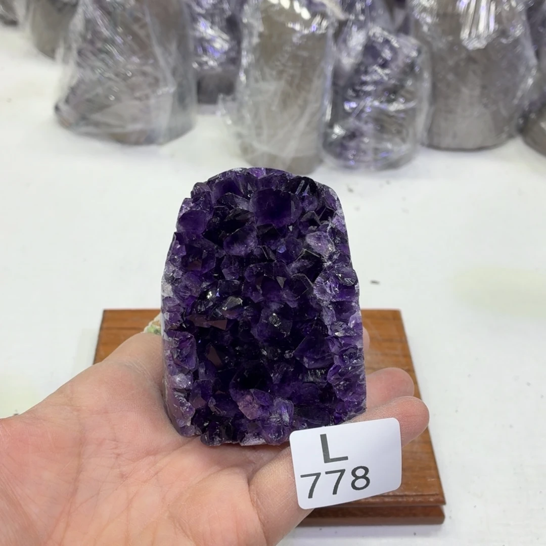 水晶摆件未镶嵌天然紫水晶