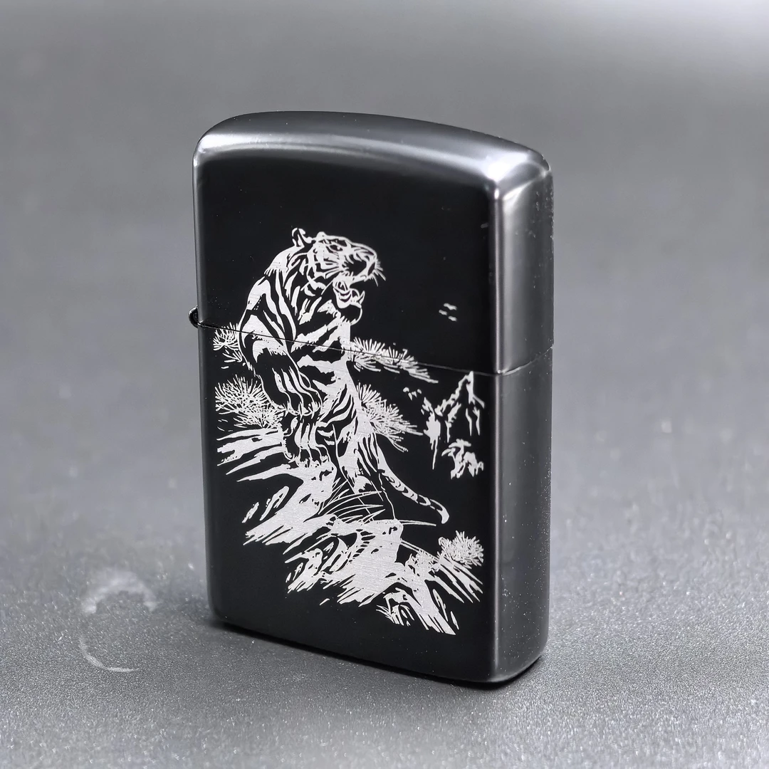 黑虎套装 煤油打火机复古创意礼物时尚百搭个性常规机