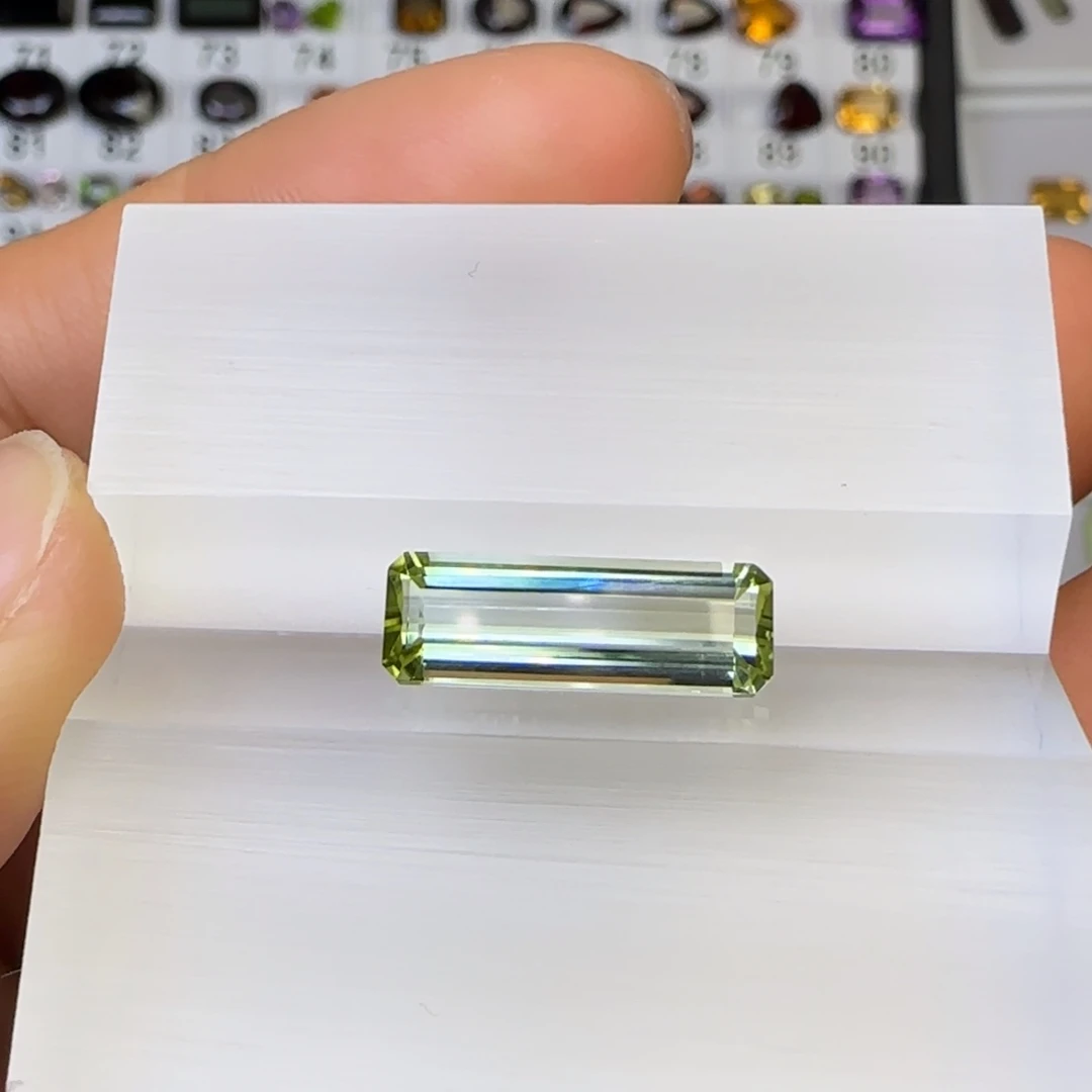 珠宝半成品未镶嵌碧玺天然3.77克拉