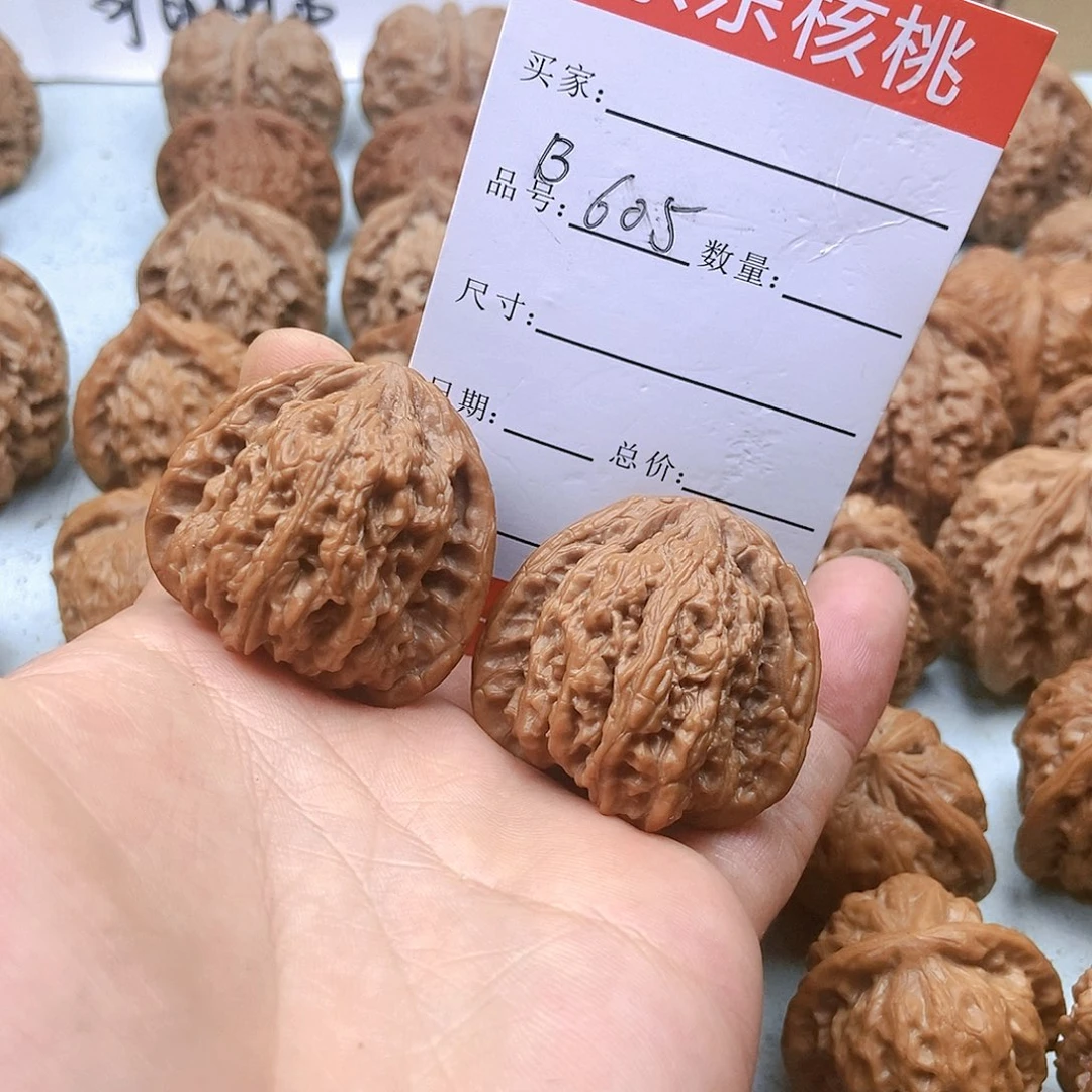 文玩核桃把件605号密纹38尺