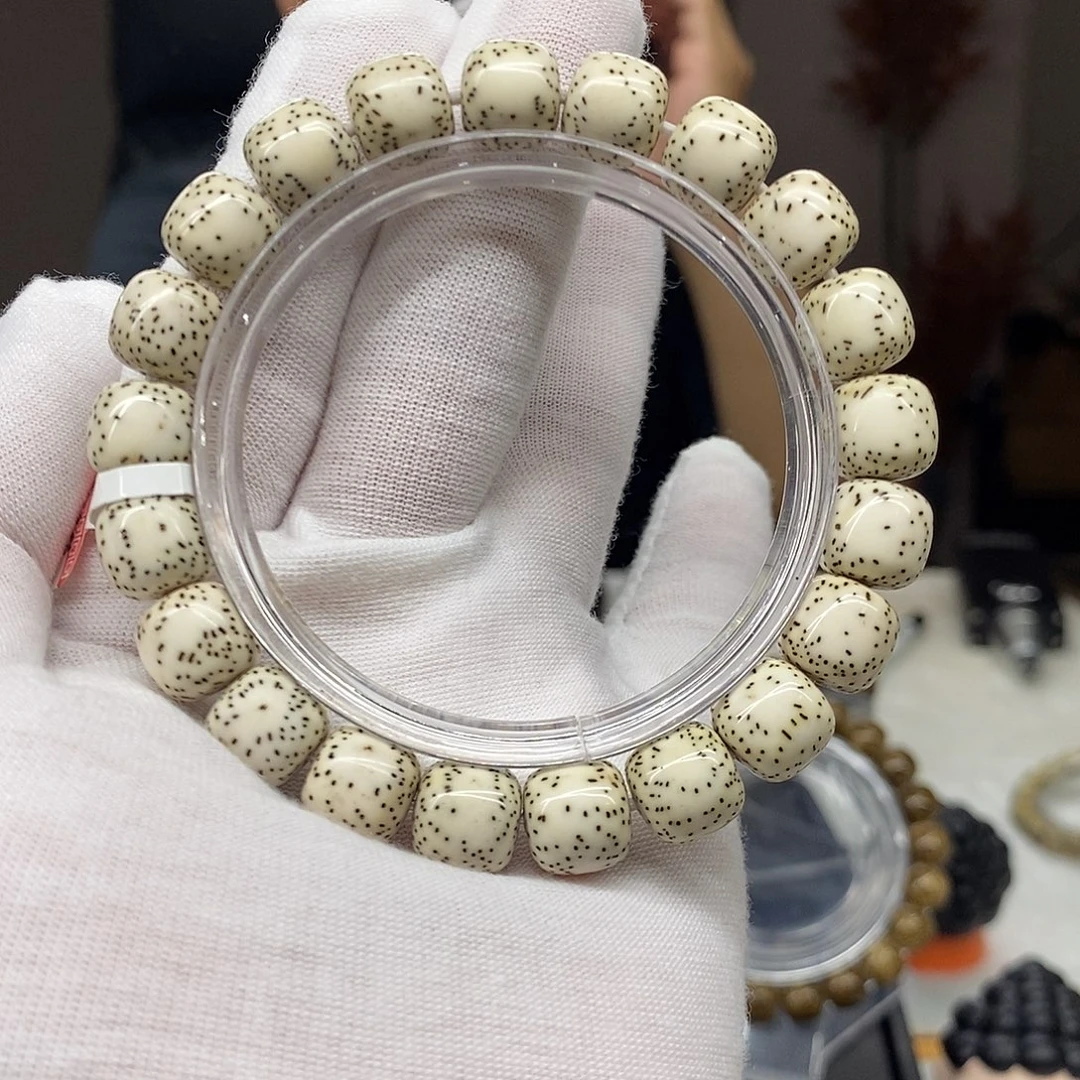 星月菩提手串11/10原白侧半壁针尖小细星