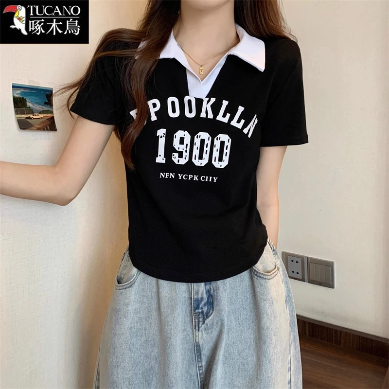 啄木鸟夏季薄款短袖短款t恤女2025年新款修身显瘦POLO领印花上衣