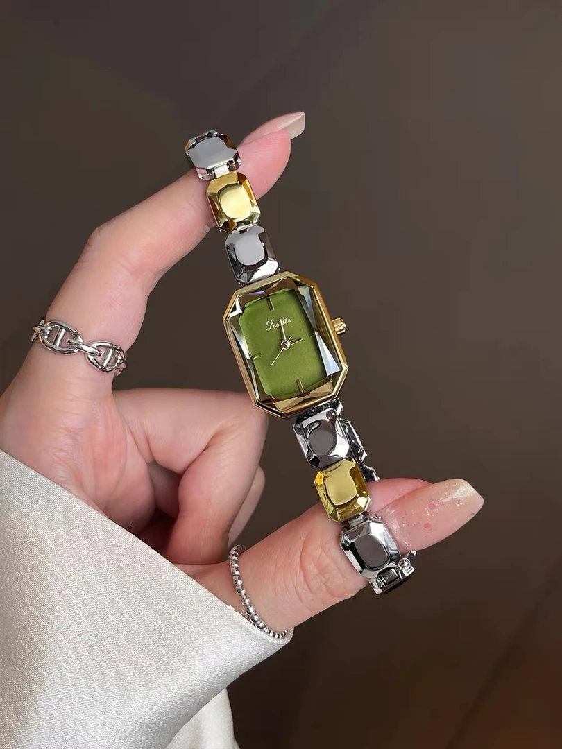 新款方糖玫瑰轻奢小众女士2025新款高级感气质小巧精致