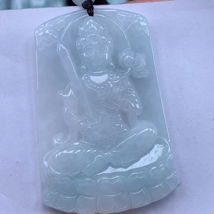 颈饰未镶嵌翡翠虚空