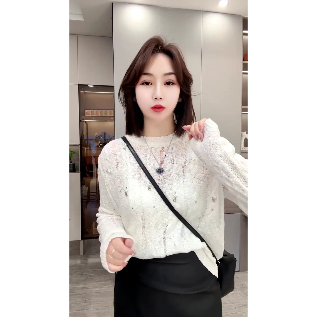 重工带钻破洞圆领针织毛衣衫欧货长袖洋气针织衫