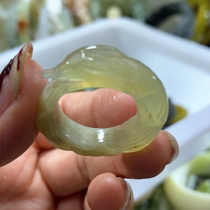 未镶嵌岫玉戒指狐狸卡19