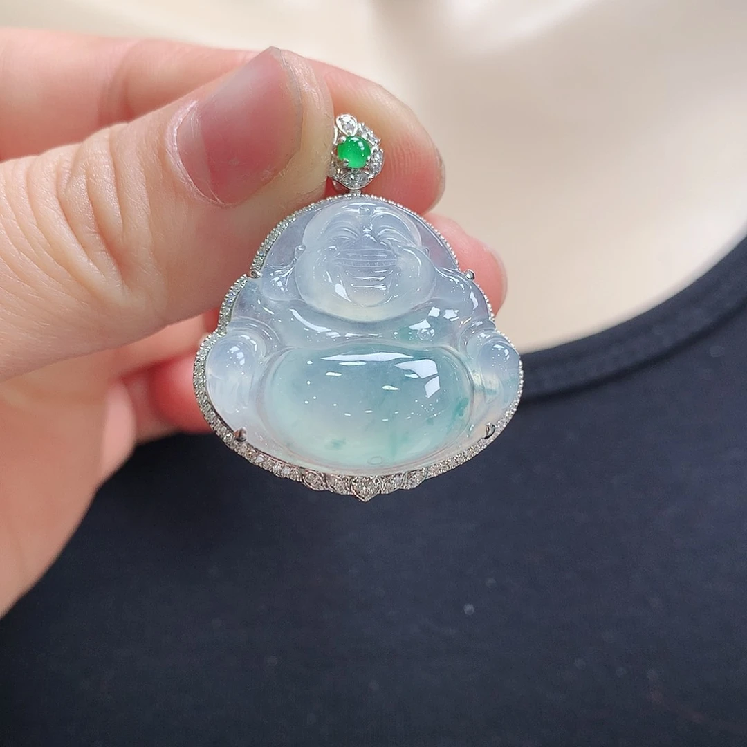 翡翠颈饰18K金镶嵌佛公