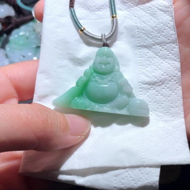 【闪购商品】翡翠颈饰未镶嵌天然翡翠