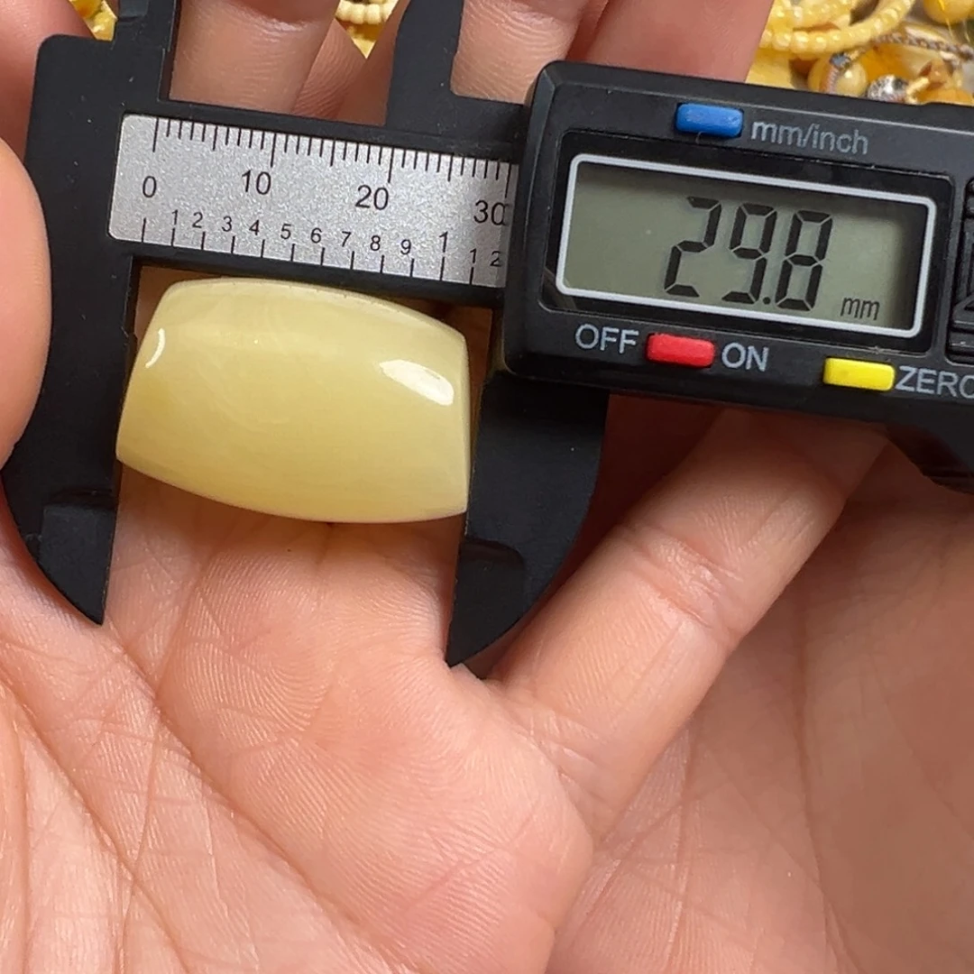 蜜蜡未镶嵌裸石蜜蜡