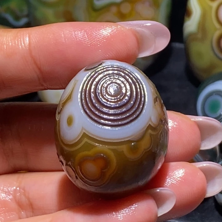 天***器玛瑙/玉髓未镶嵌珠宝奇石