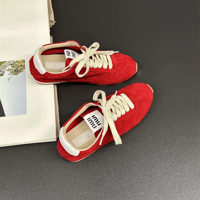 羊皮版简约红色百搭阿甘鞋女2025春秋新款休闲复古德训鞋潮流板鞋
