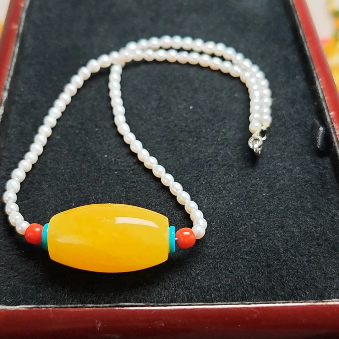 蜜蜡吊坠(赠链)未镶嵌