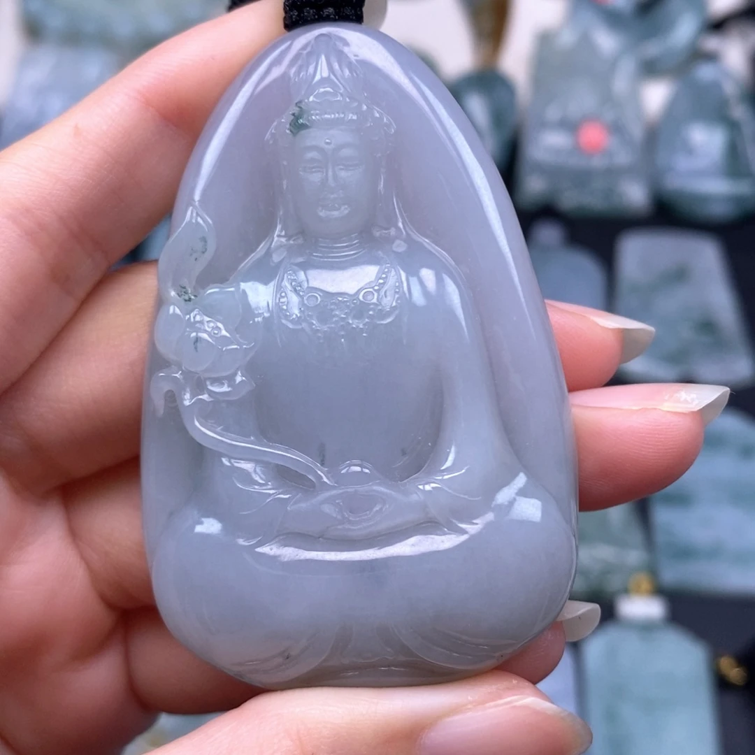福***瑞翡翠未镶嵌颈饰大势至
