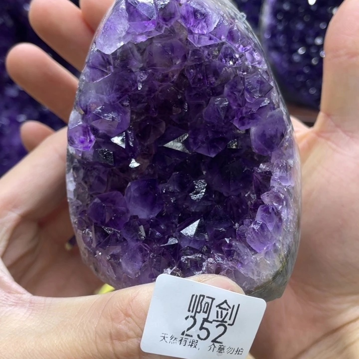 未镶嵌紫晶大型摆件（非配饰）