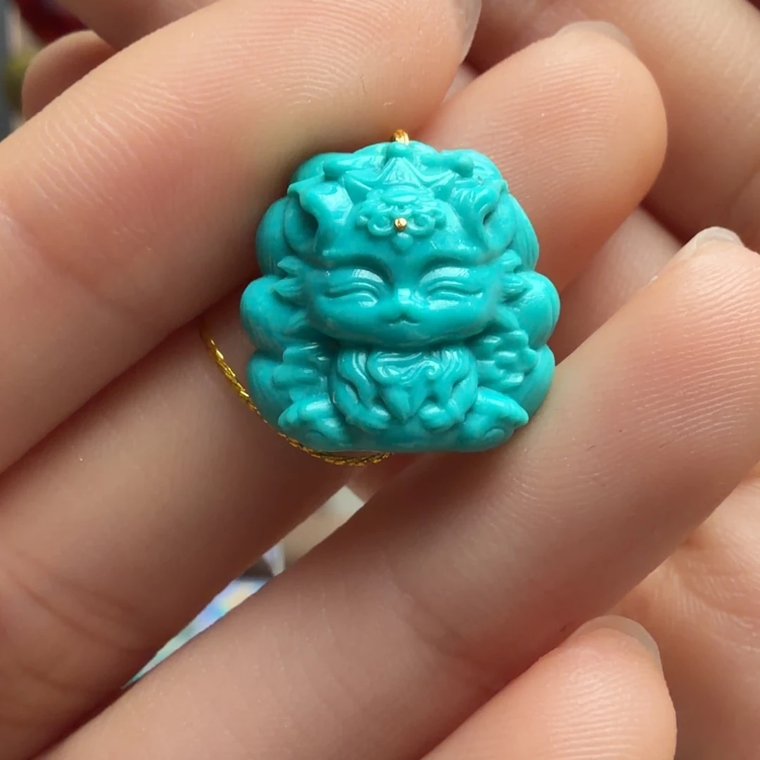 绿松石未镶嵌颈饰