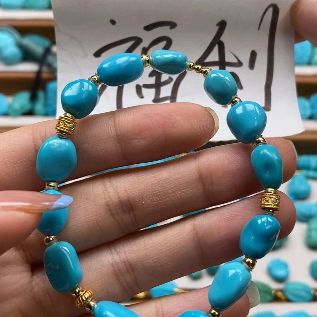 绿松石未镶嵌颈饰