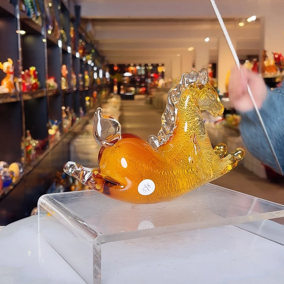 手工艺品琉璃琉璃花的颜色也