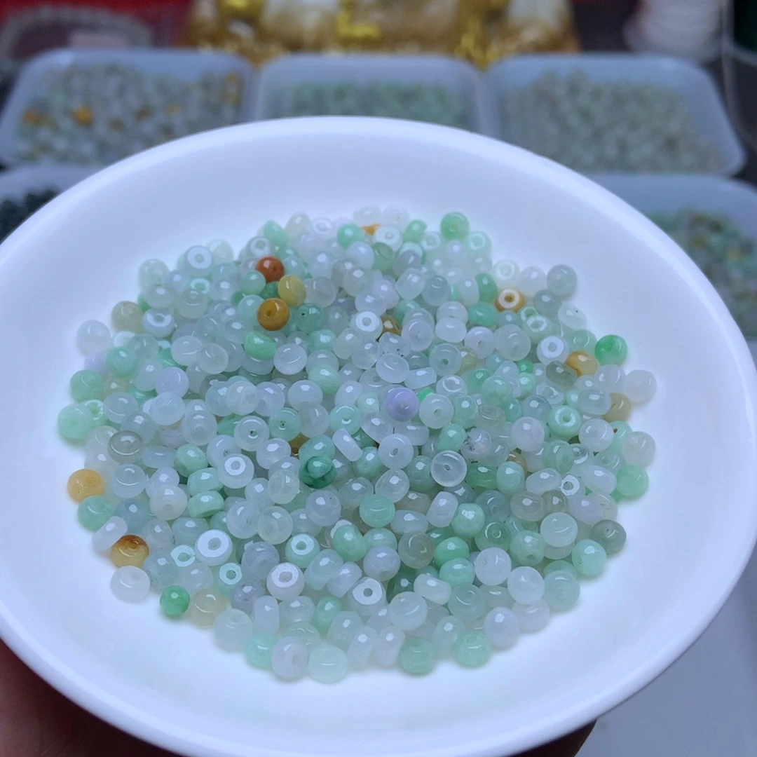 未镶嵌手链翡翠卡2.8乘4.5冰三彩算盘60个