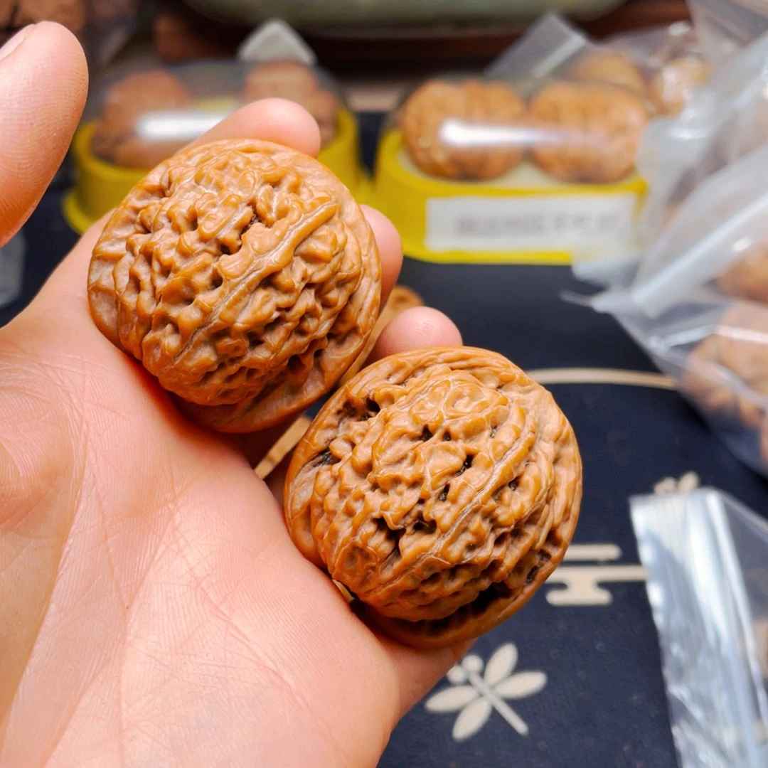 吊坠文玩核桃莲花虎头