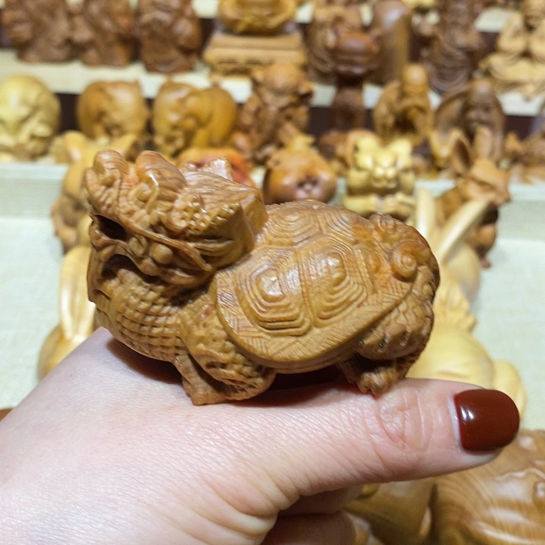 木悻****轮崖柏手把件，龙龟