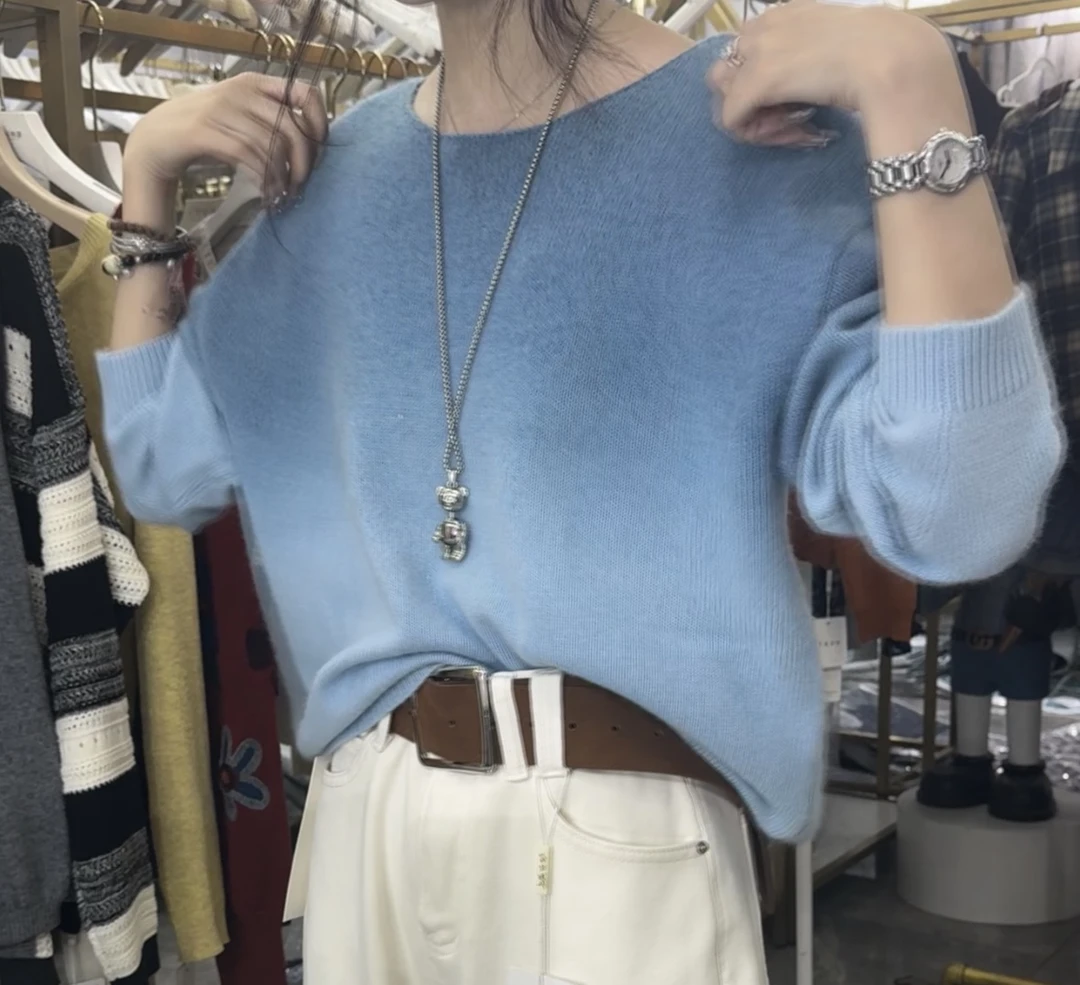 HMY5101306 2025新款松弛感渐变色落肩袖圆领毛衣