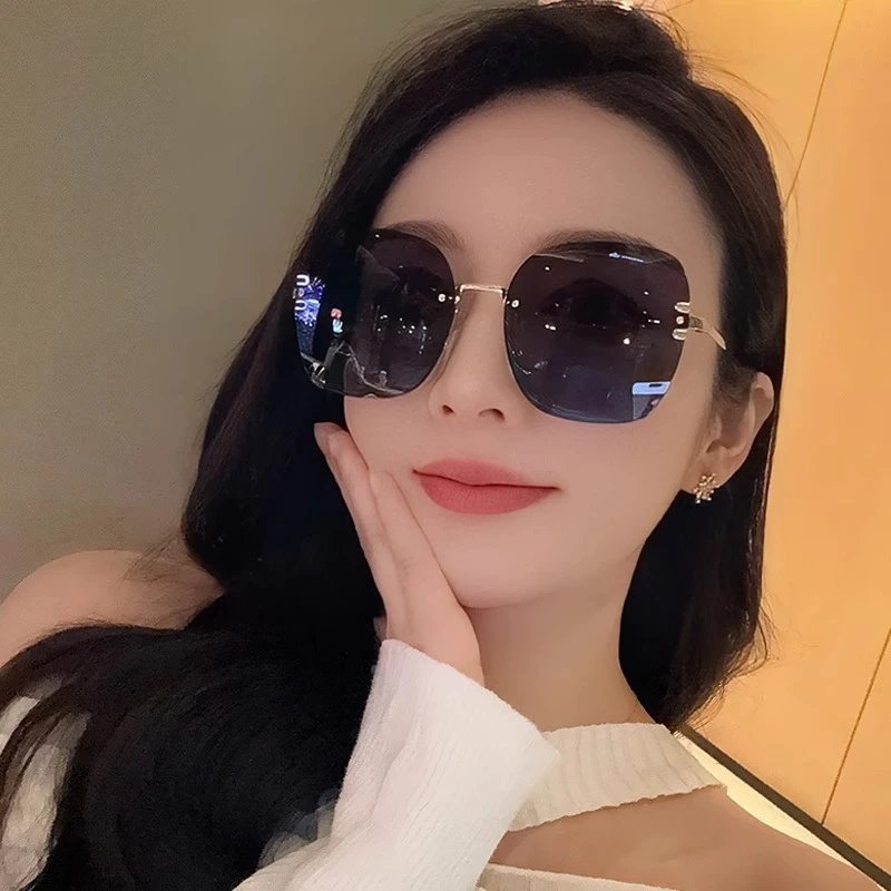 2025新款无框切边太阳镜防紫外线高级感网红大框时尚复古潮流墨镜