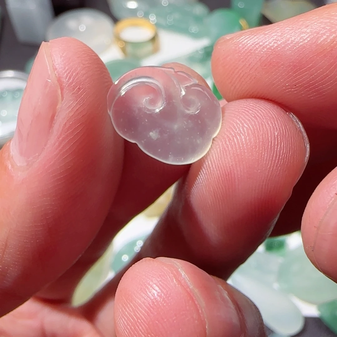 定制翡翠未镶嵌天然翡翠竹节