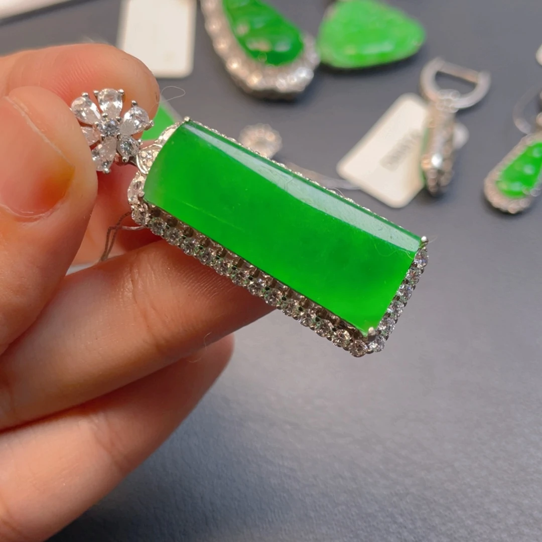 翡翠银S925镶嵌吊坠(不含链)