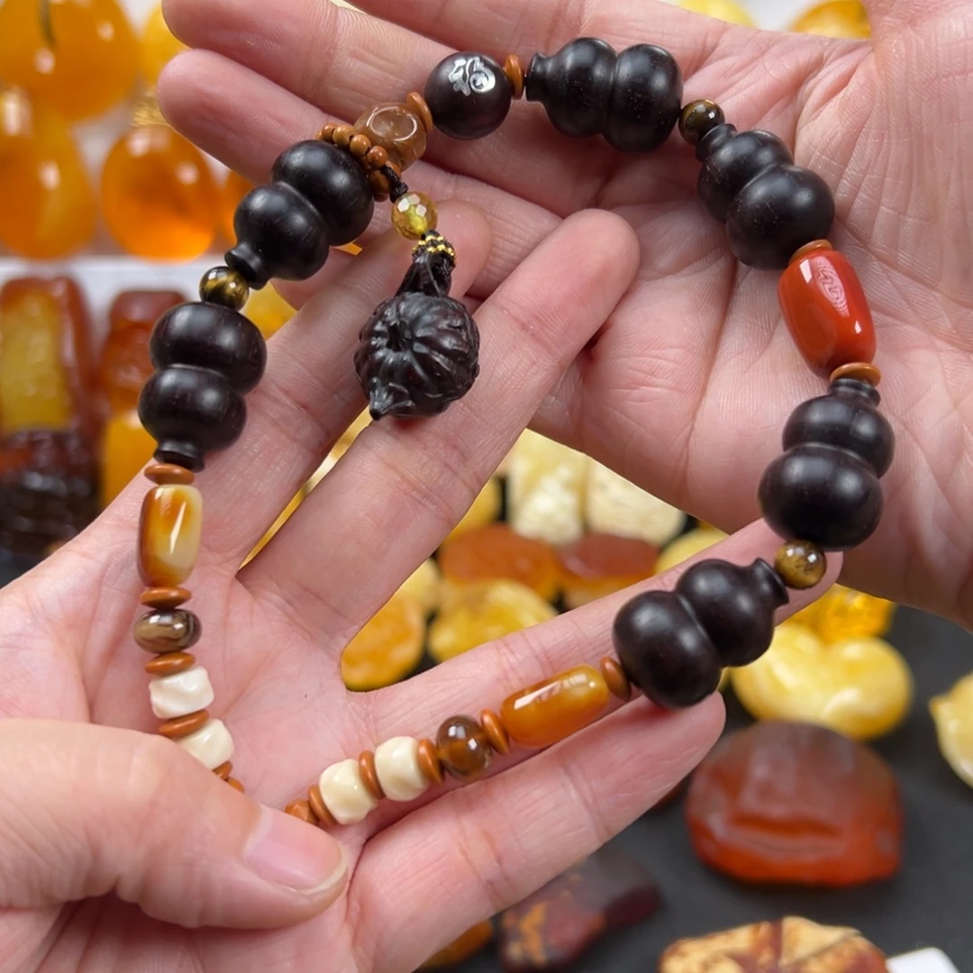 茜***北把件未镶嵌檀香紫檀（小叶紫檀）手持