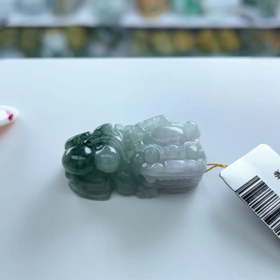 颈饰未镶嵌翡翠貔貅2