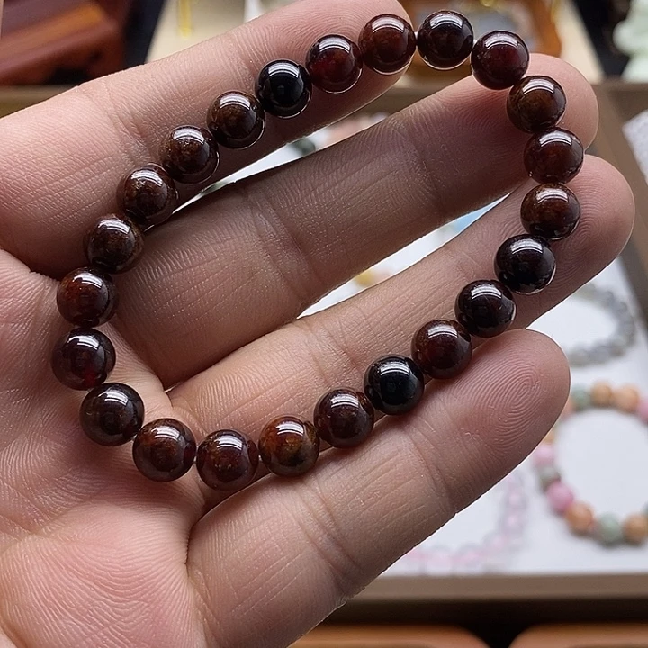 水晶非金属是一个集设计研发设计