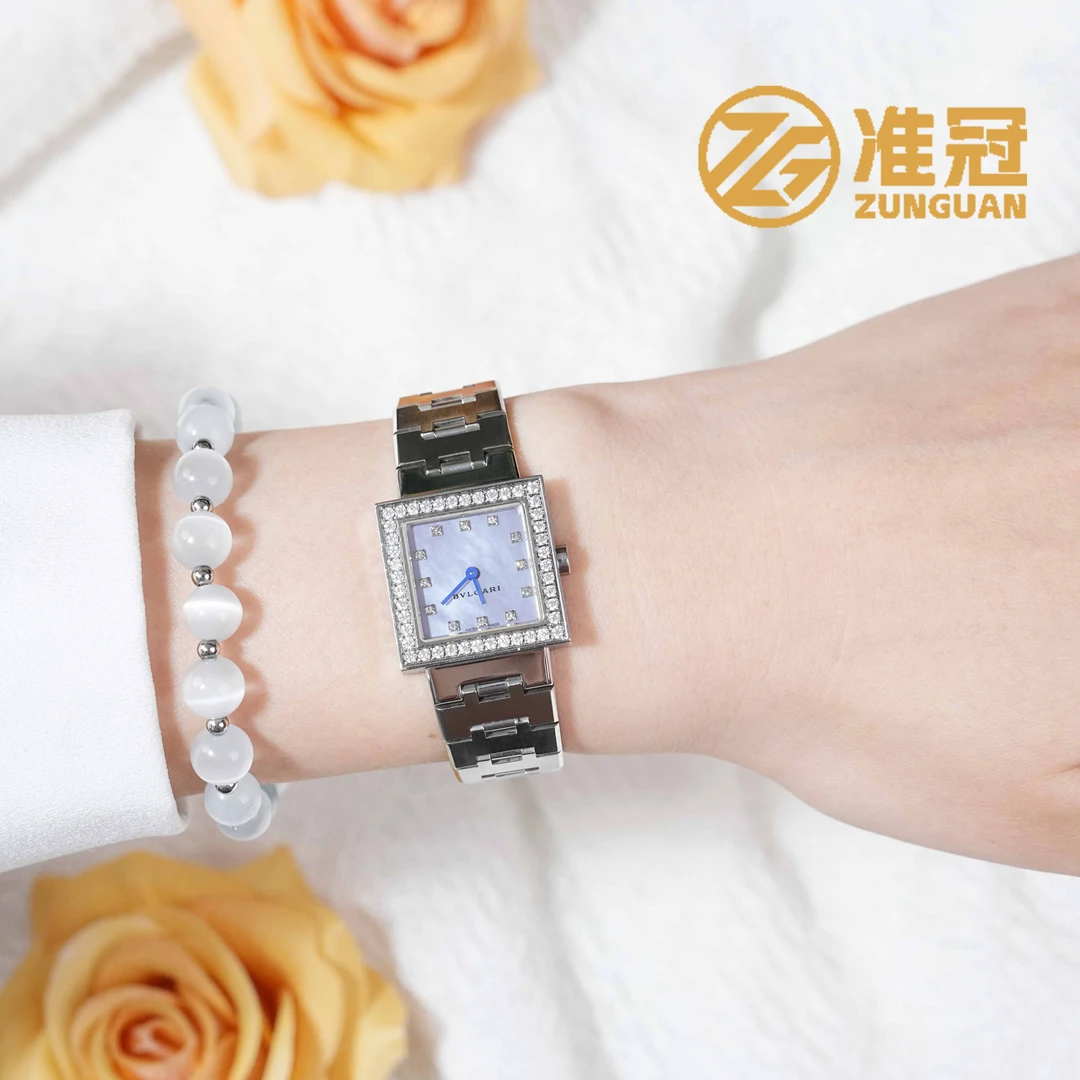 95新 BVLGARI/宝格丽 22*22mm石英表JM4966时装系列瑞士名表