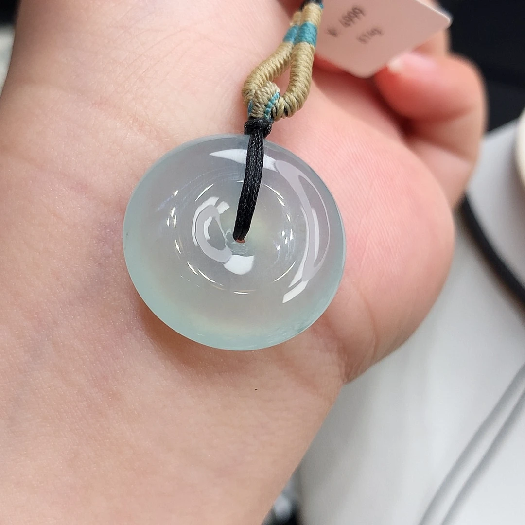 翡翠未镶嵌胸饰翡翠56，22.7/6.3