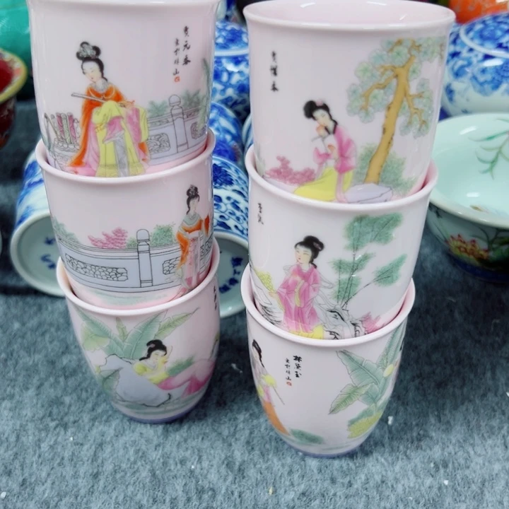 景德镇陶瓷艺术展作品