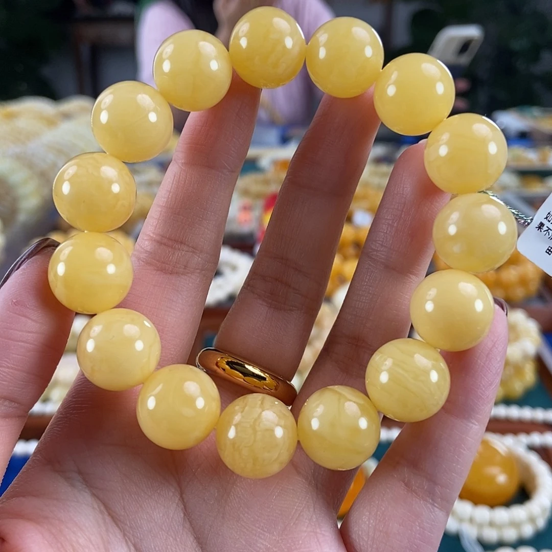 琥珀未镶嵌珠宝奇石14 23.56 浓蜡