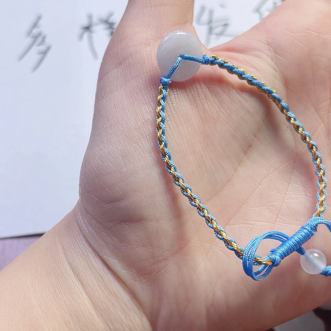 翡翠未镶嵌颈饰手链