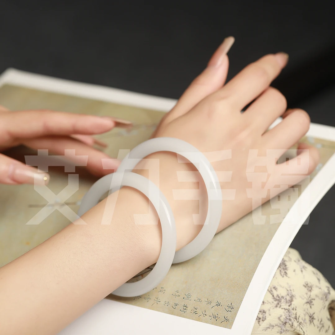 【抖音618】礼盒款-  羊脂白色标级叮当镯首饰送妈妈女友老婆礼物