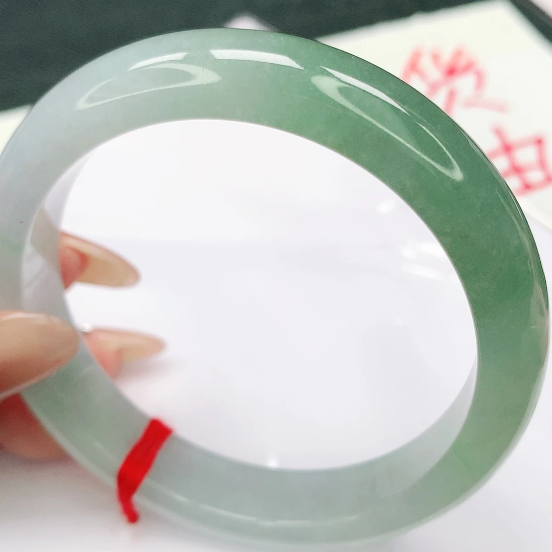 未镶嵌手镯翡翠完美057