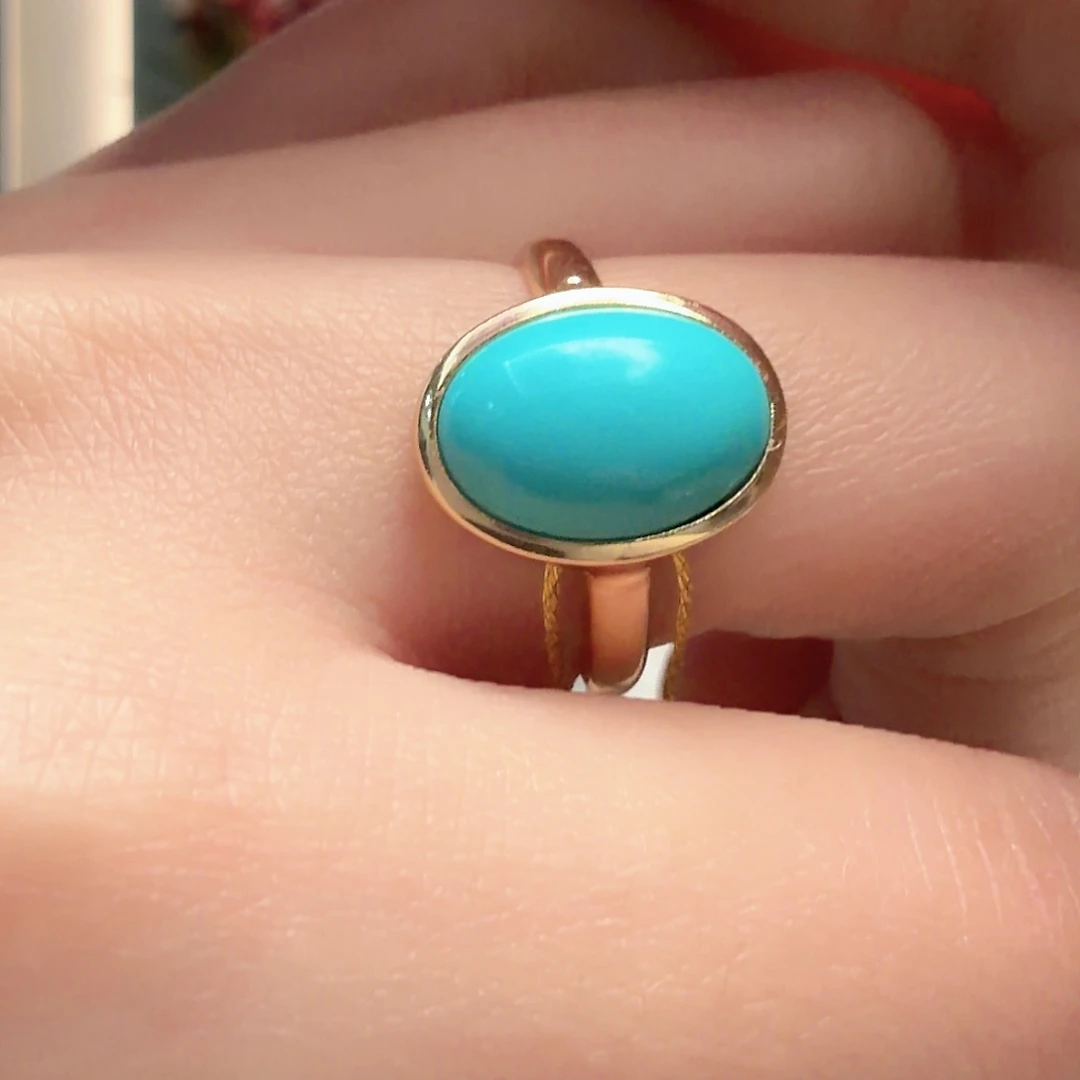 绿松石未镶嵌颈饰