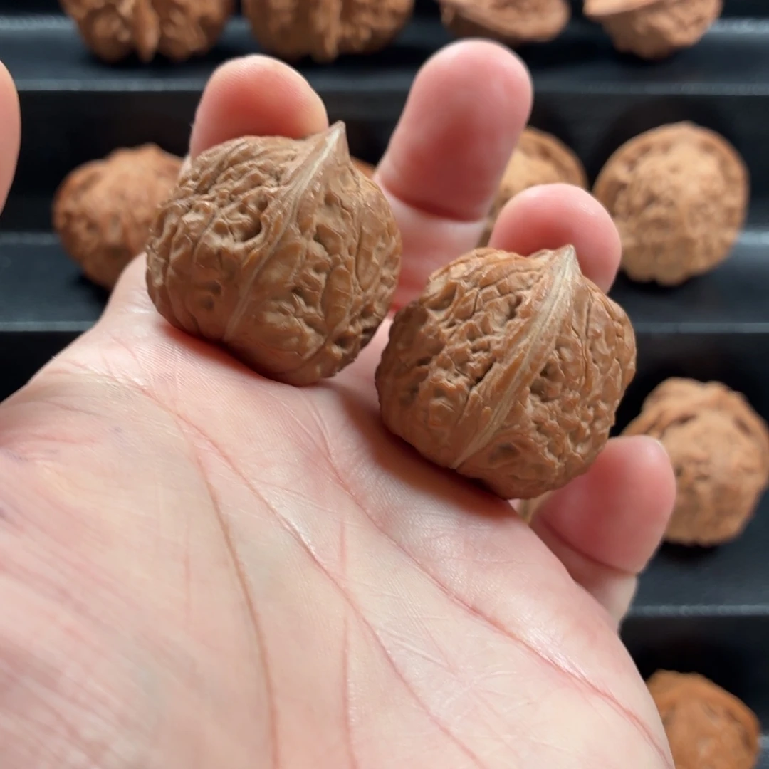 桃核把件野生原树蓟县罗汉锤27