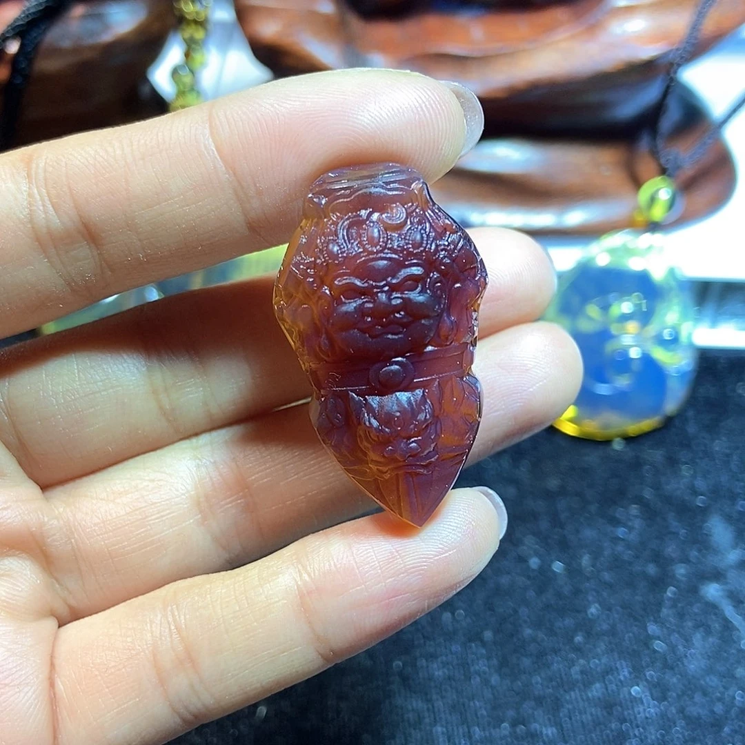 未镶嵌颈饰琥珀小*缅甸天然琥珀吊坠