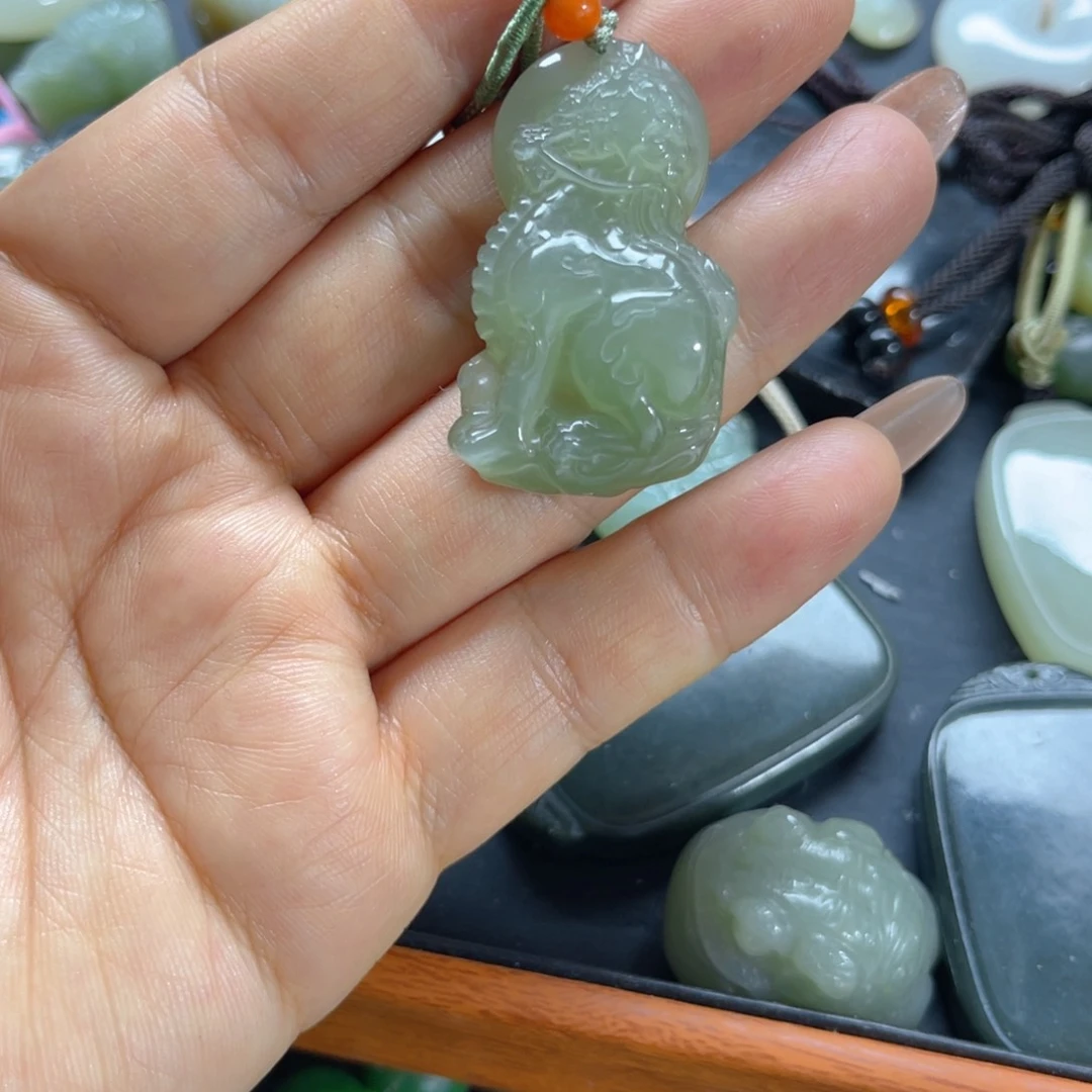 手链未镶嵌和田玉