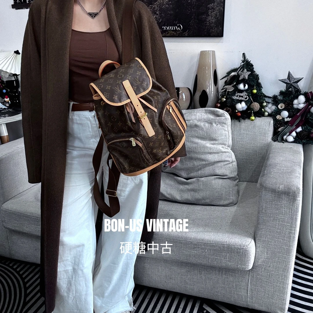 95新 LouisVuitton/路易威登 8613261/贝克汉姆双肩包配皮换新