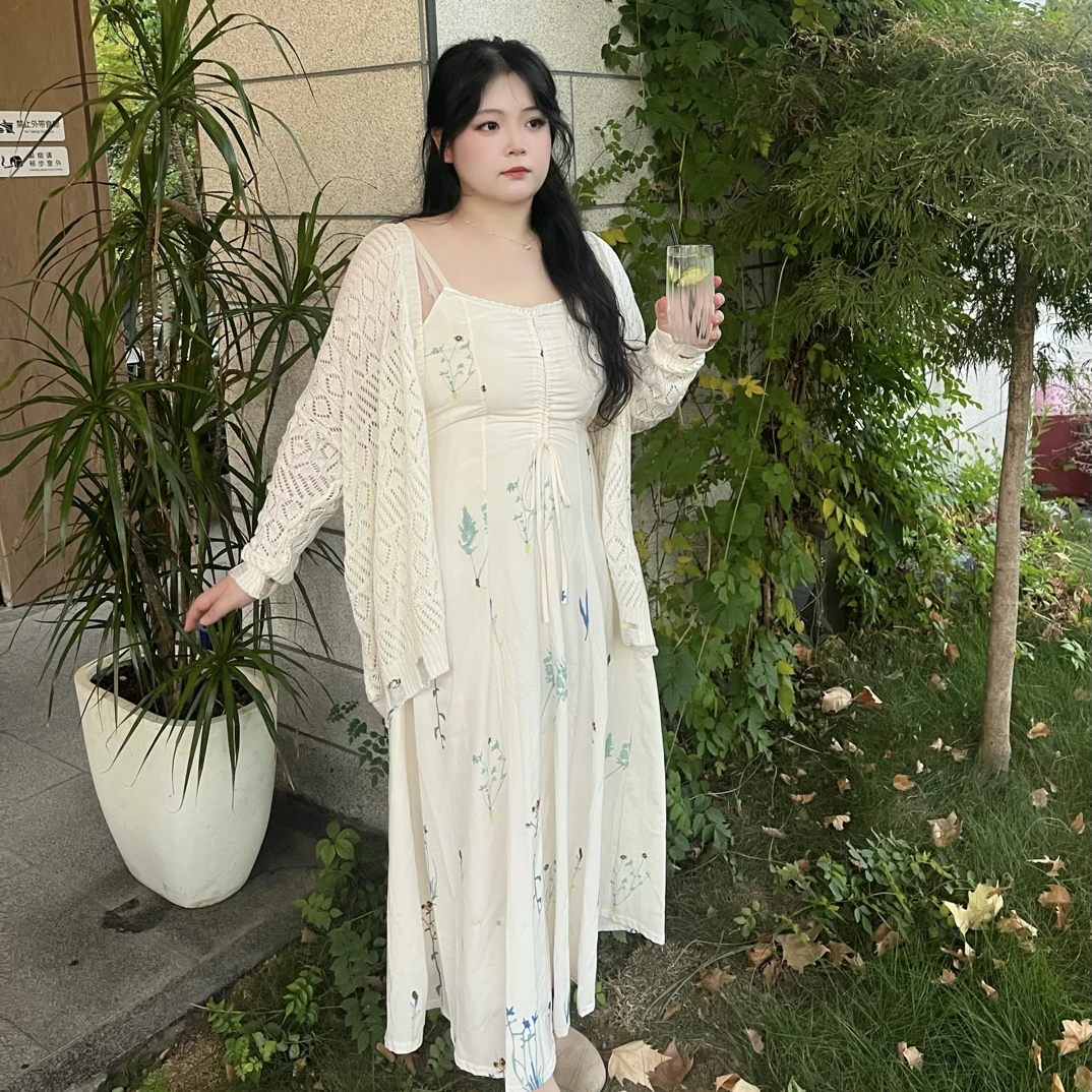 胖mm大码时髦温柔甜辣度假风两件套女春季新款印花吊带裙开衫套装