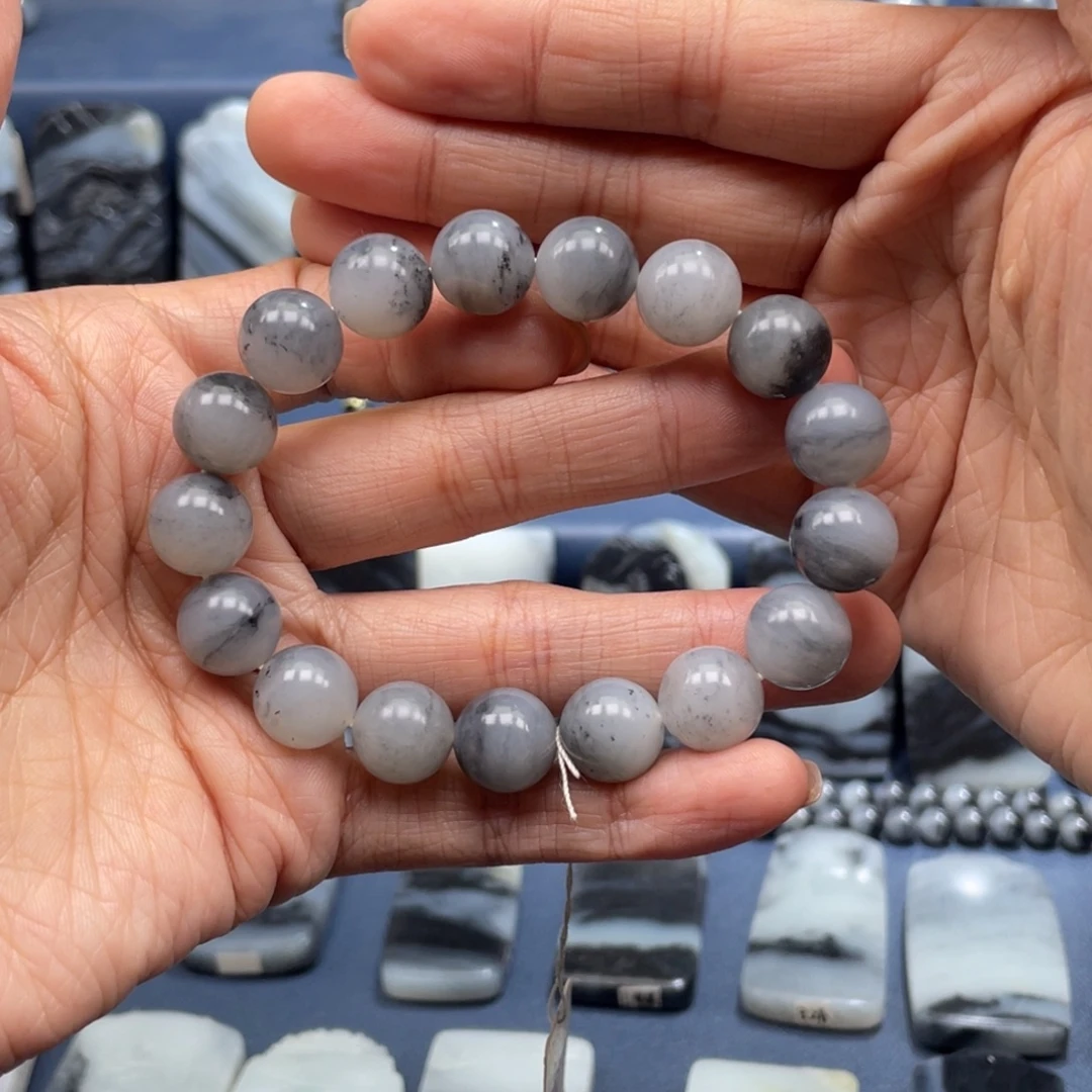 月***上和田玉未镶嵌手链