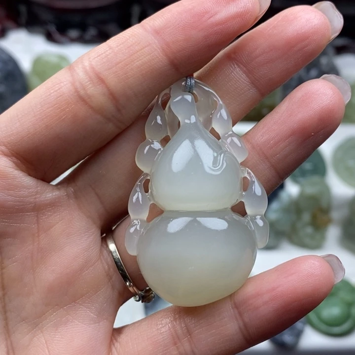 和田玉未镶嵌颈饰98