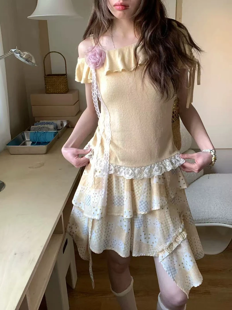 C38-3三色“图腾”网纱上衣半身裙套装（2522）