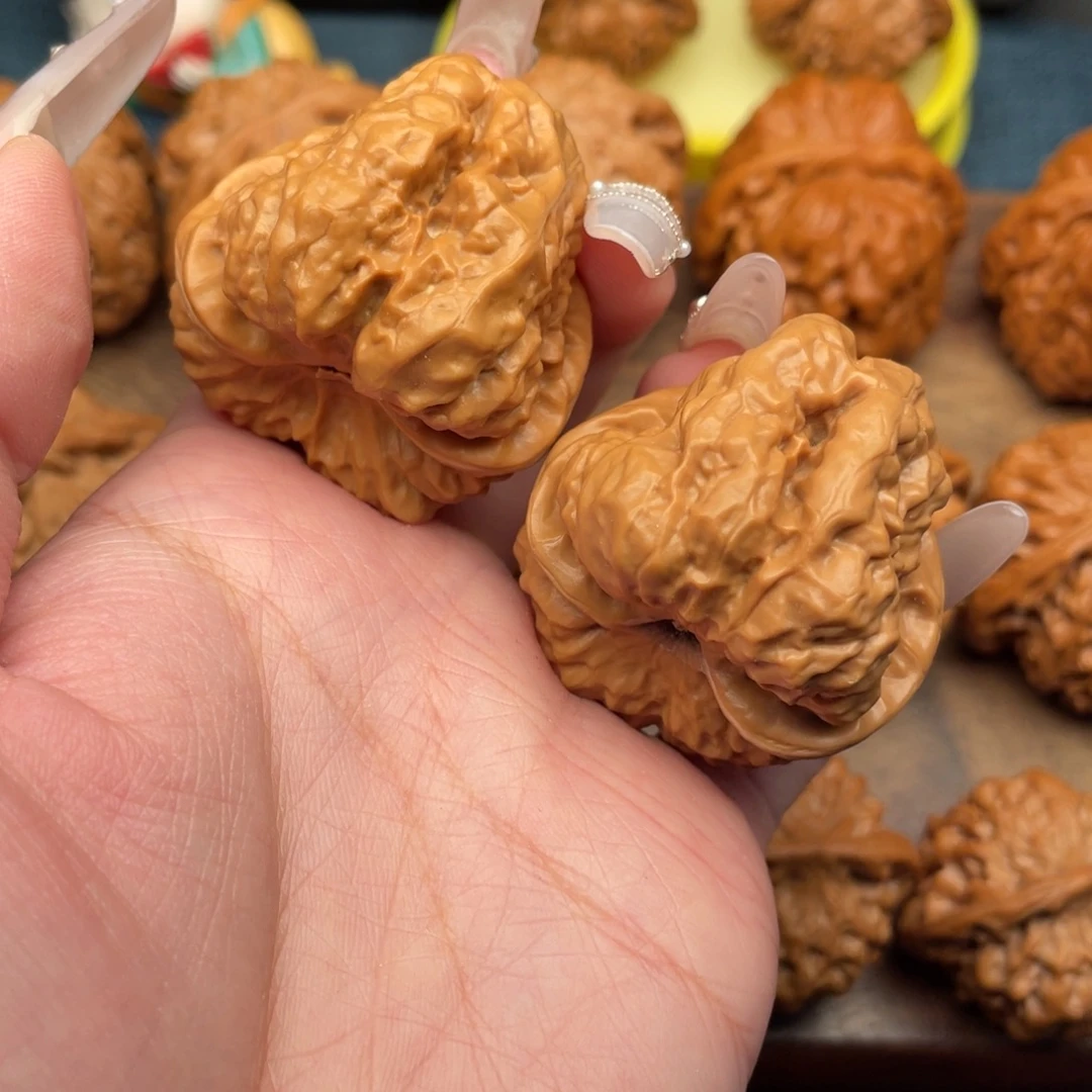 把件文玩核桃毕业三角深开背肌肉蛙39肚43