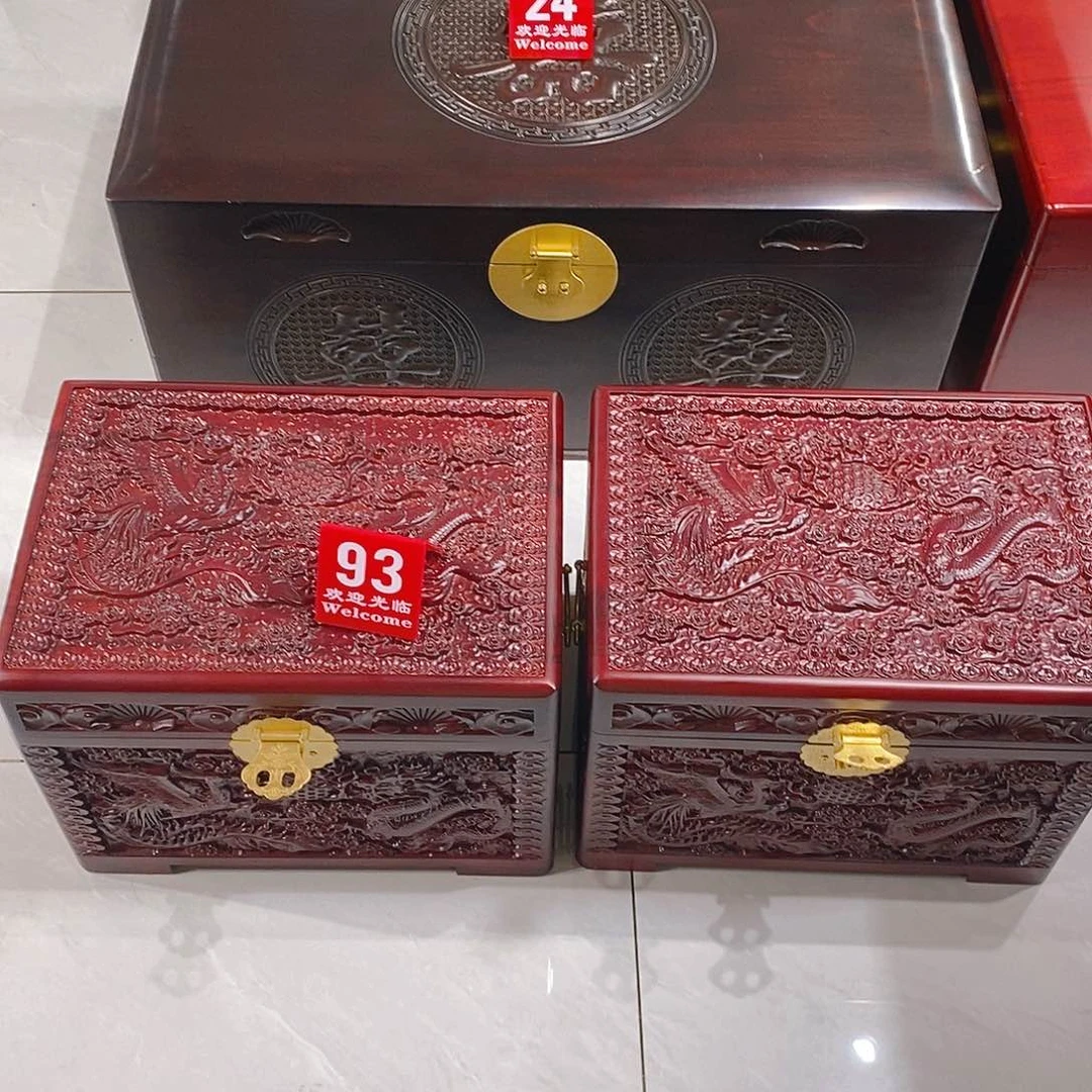 樟木箱60/40/32龙凤喜珠满雕酸枝色定制款