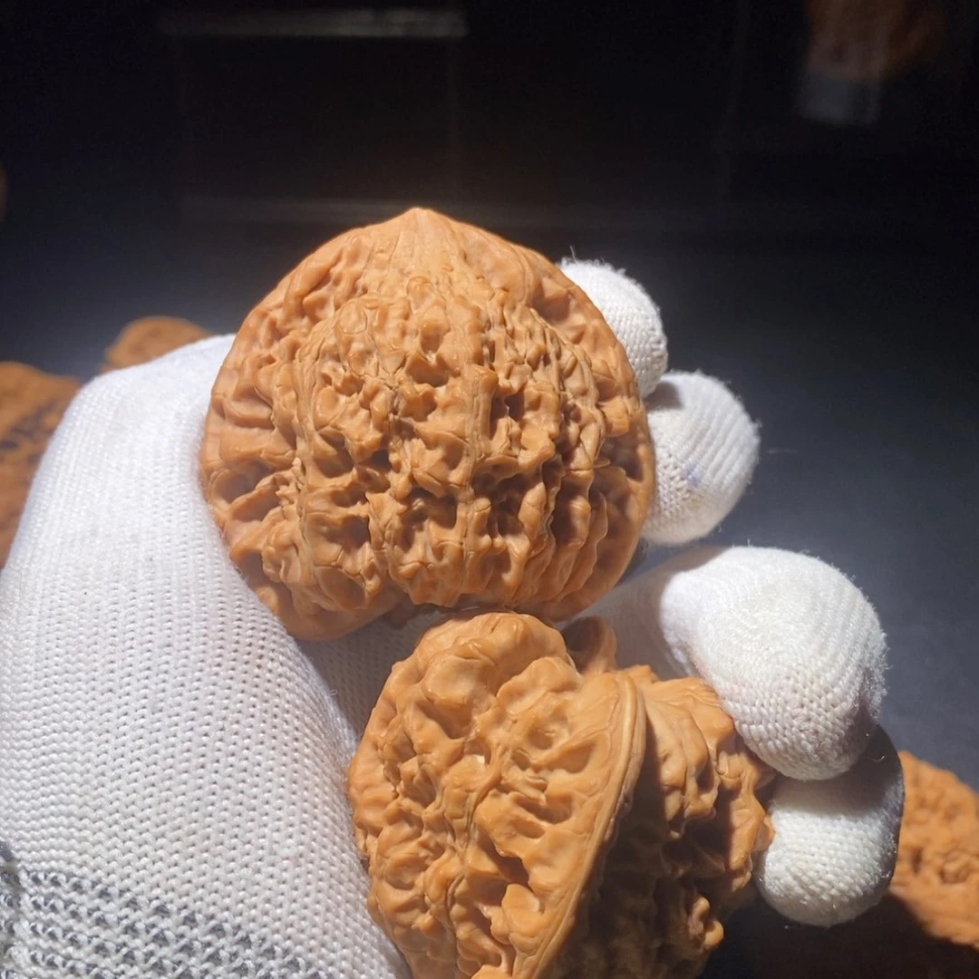 文玩核桃吊坠强**?官帽